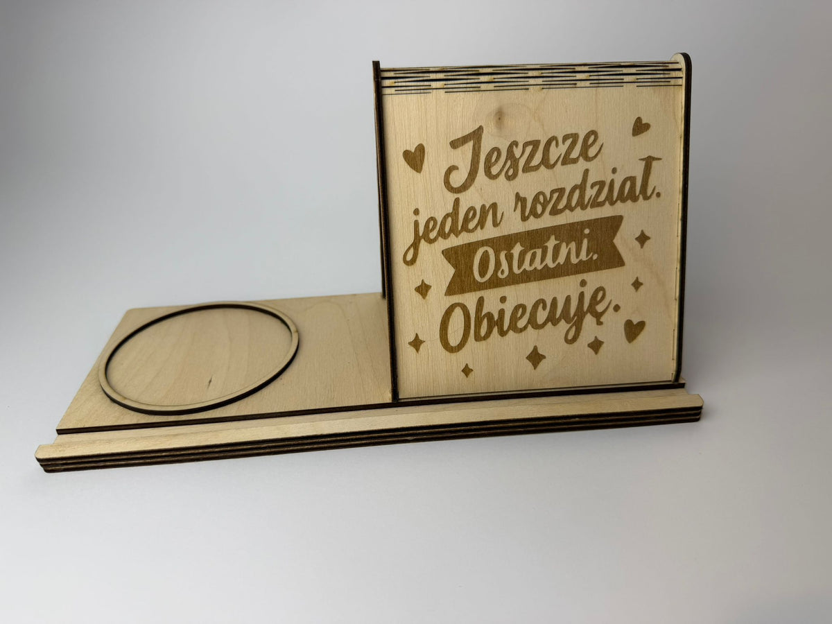 Jesienna podstawka na książkę i herbatę